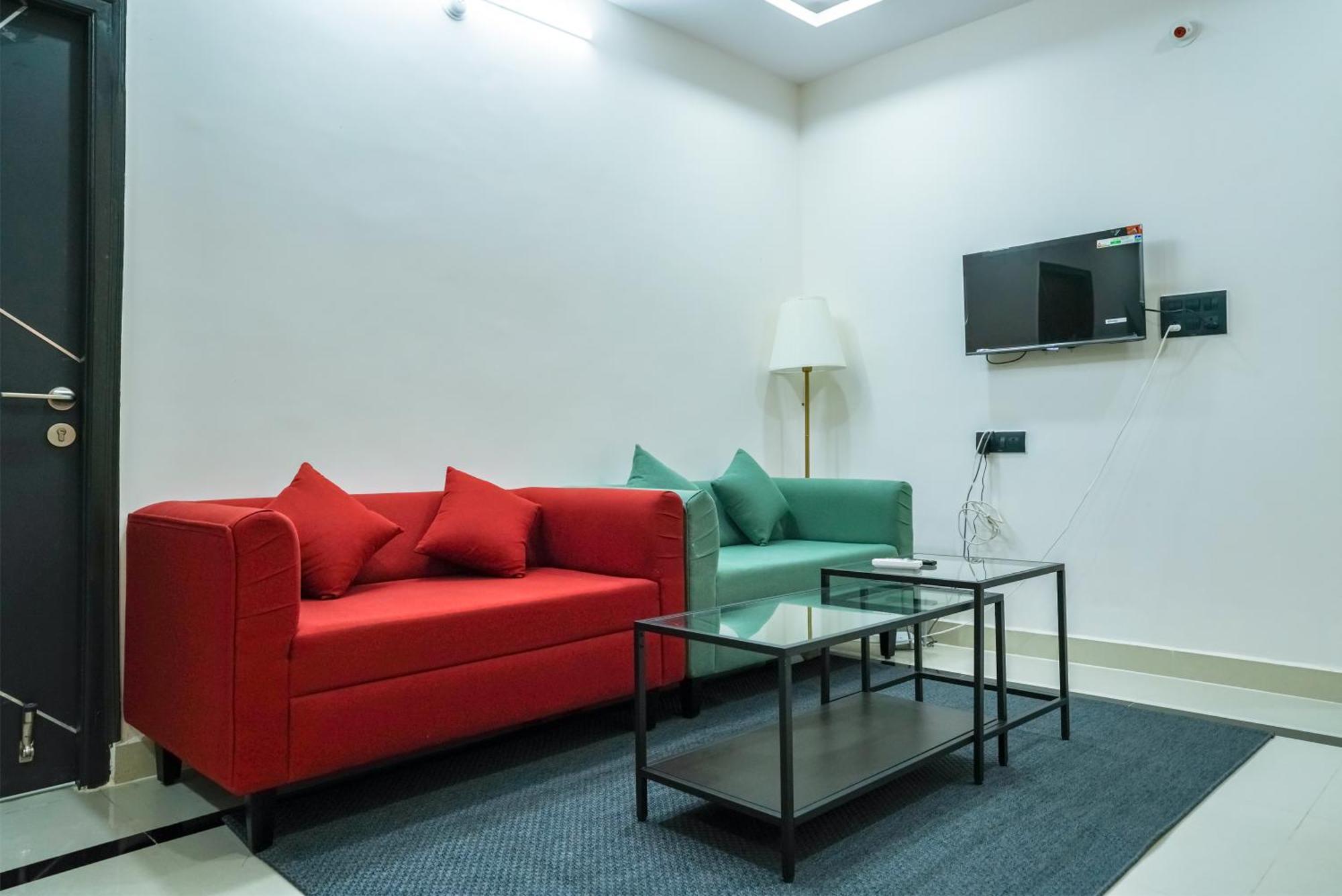 N Cube Serviced Apartments Hyderabad Luaran gambar