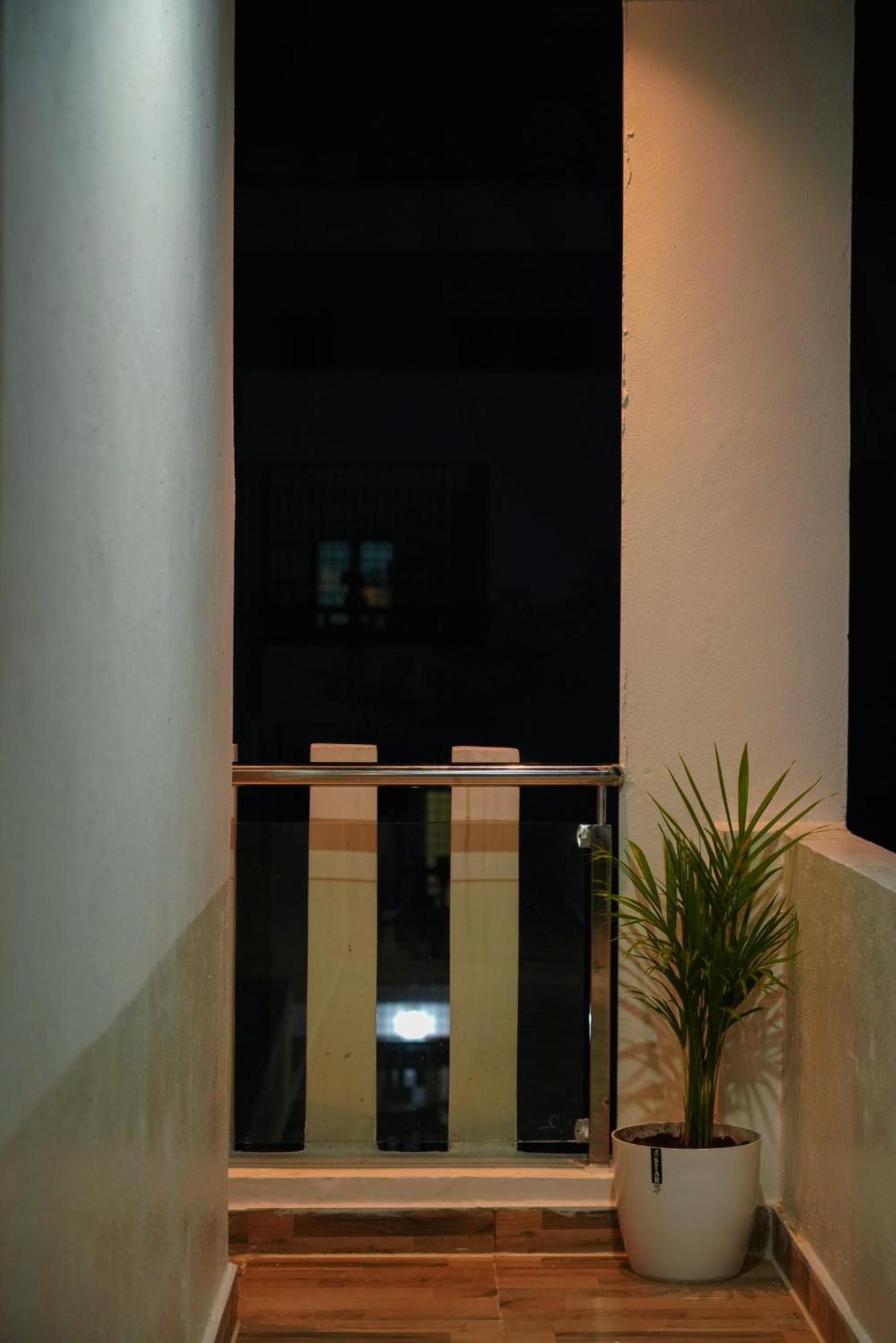 N Cube Serviced Apartments Hyderabad Luaran gambar