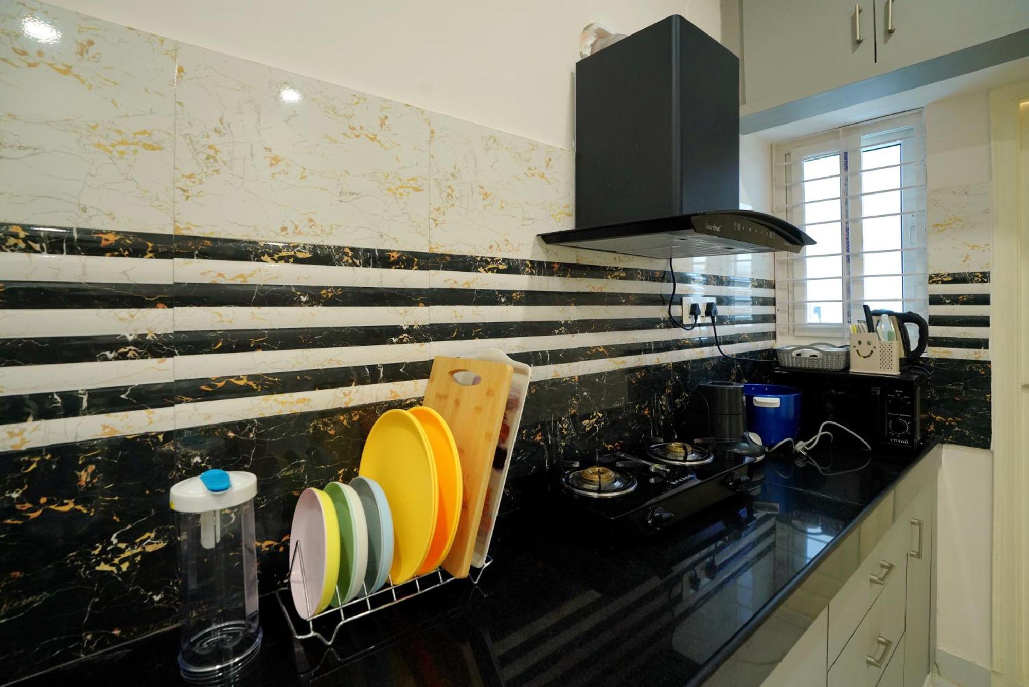 N Cube Serviced Apartments Hyderabad Luaran gambar